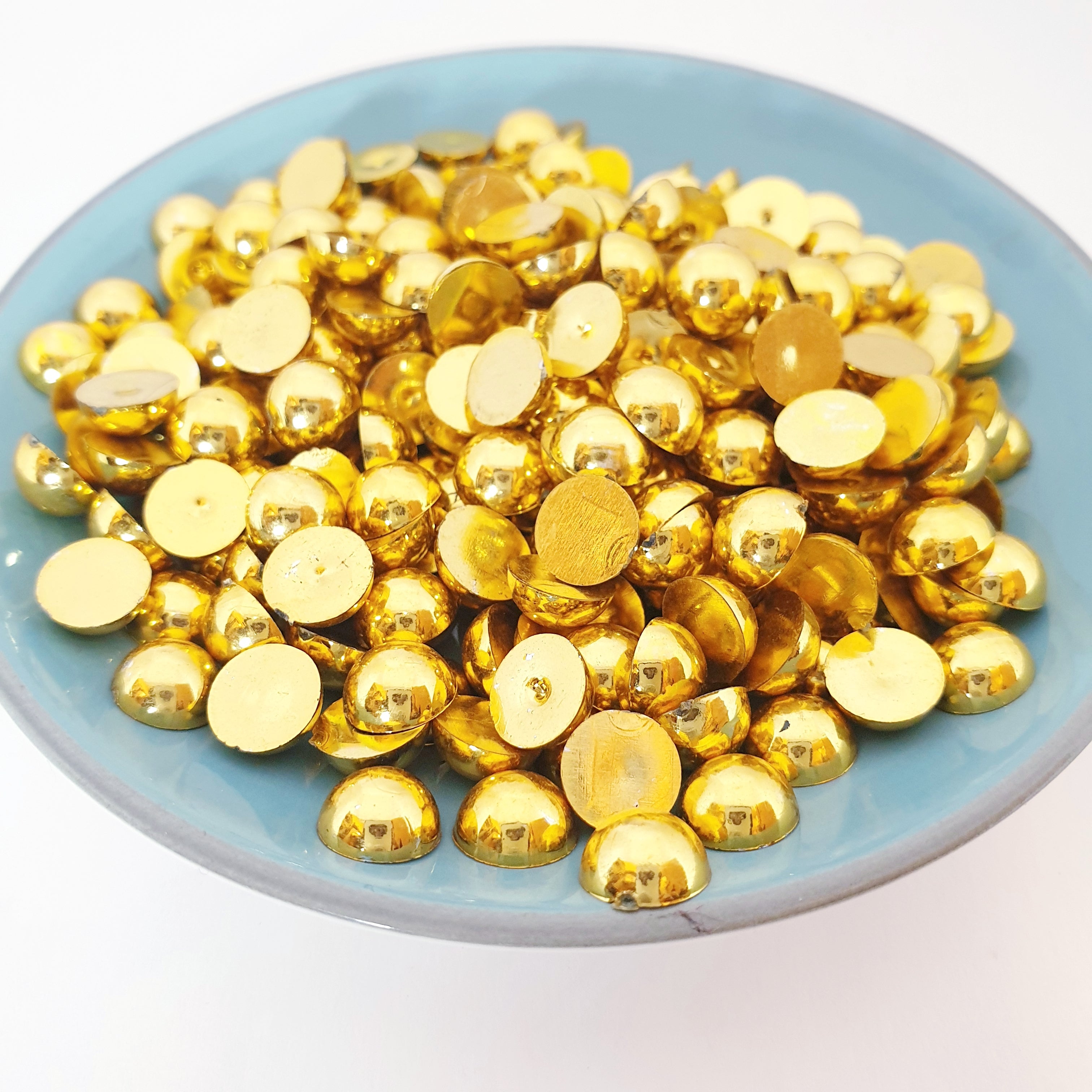 Gold flat back pearls hotsell