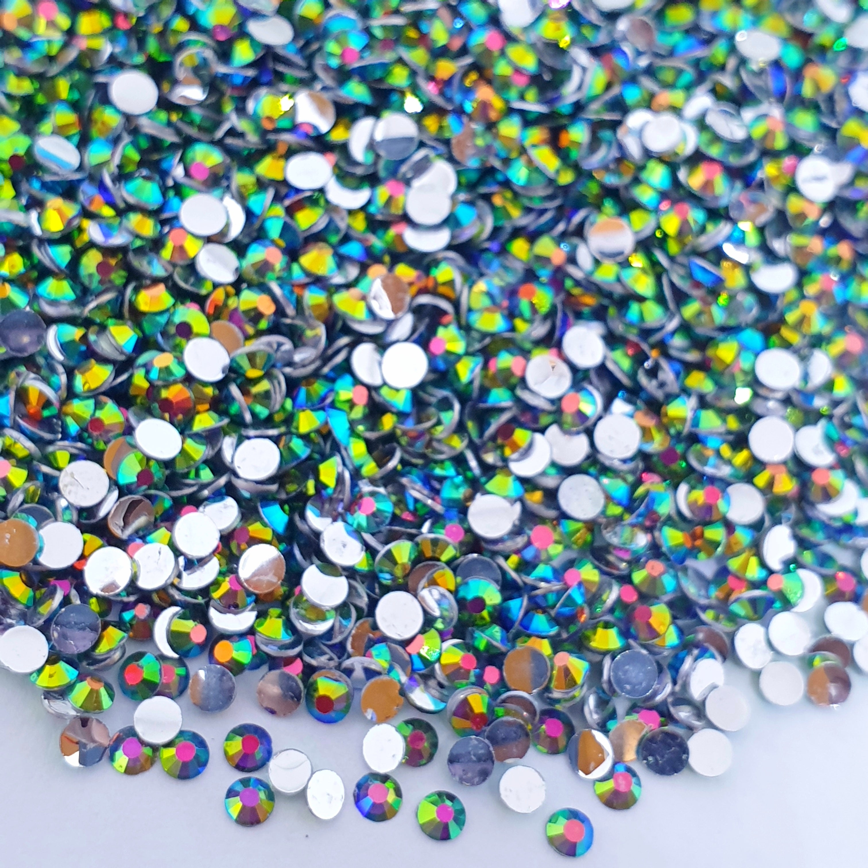 MajorCrafts Crystal Dark Purple AB Flat Back Round 14 Facets Resin Rhinestones AB08