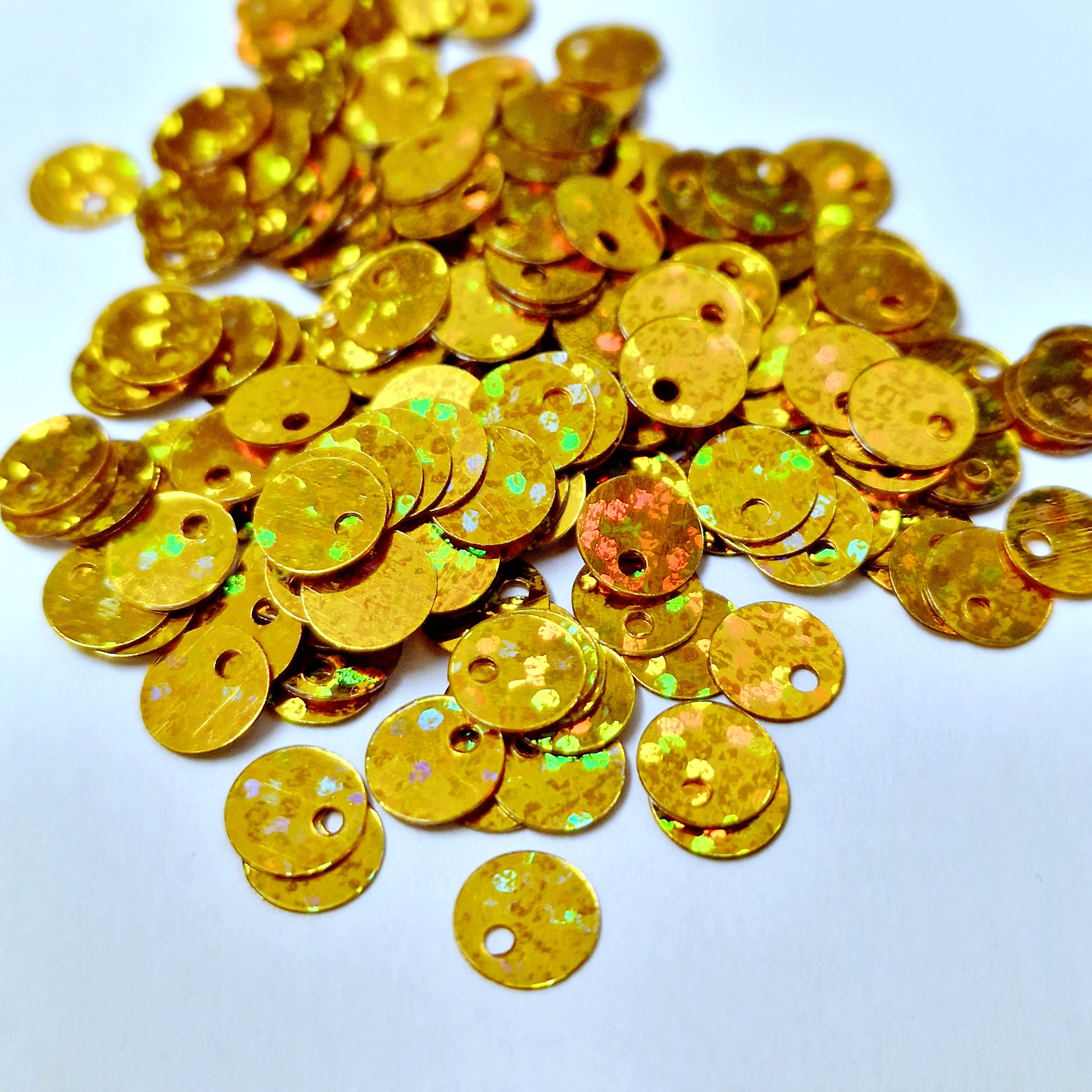 MajorCrafts 6mm 30grams Gold Holographic Small Round PVC Sequins