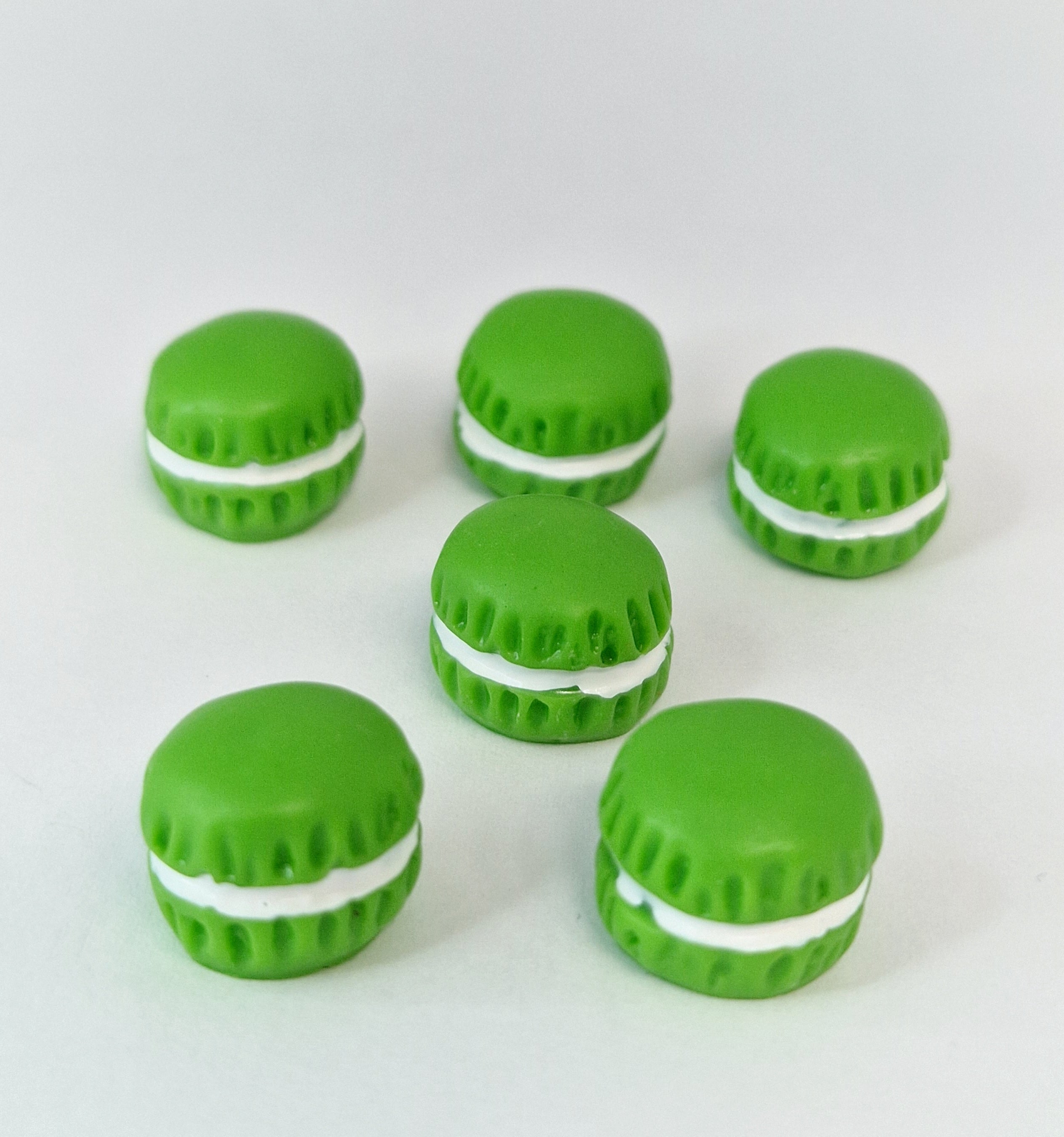 MajorCrafts 6pcs 13mm Green Flat Back Miniature Cookies and Cream Kawaii Cabochons