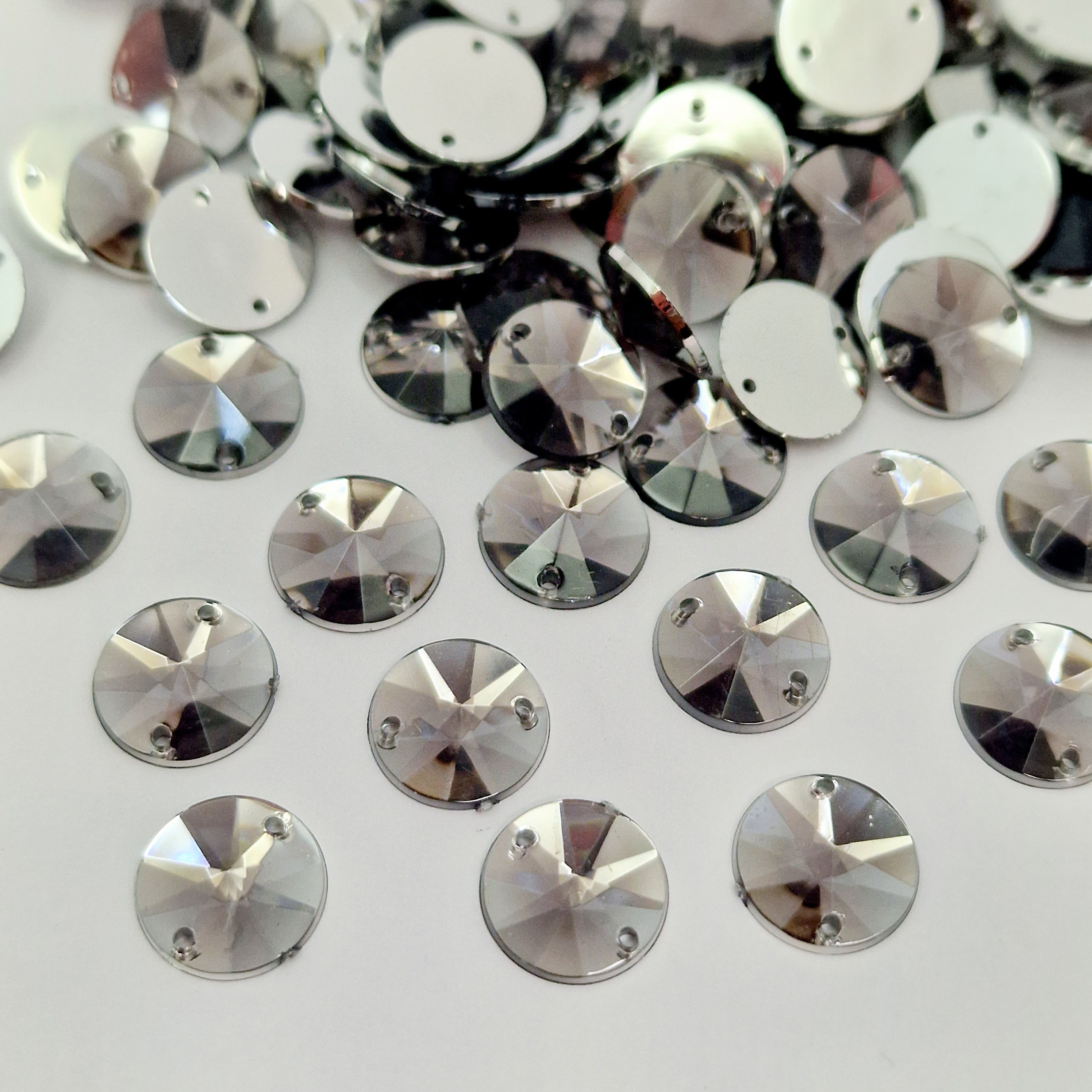 MajorCrafts 120pcs 10mm Grey Black Diamond Round Pointed Acrylic Sewing Rhinestones