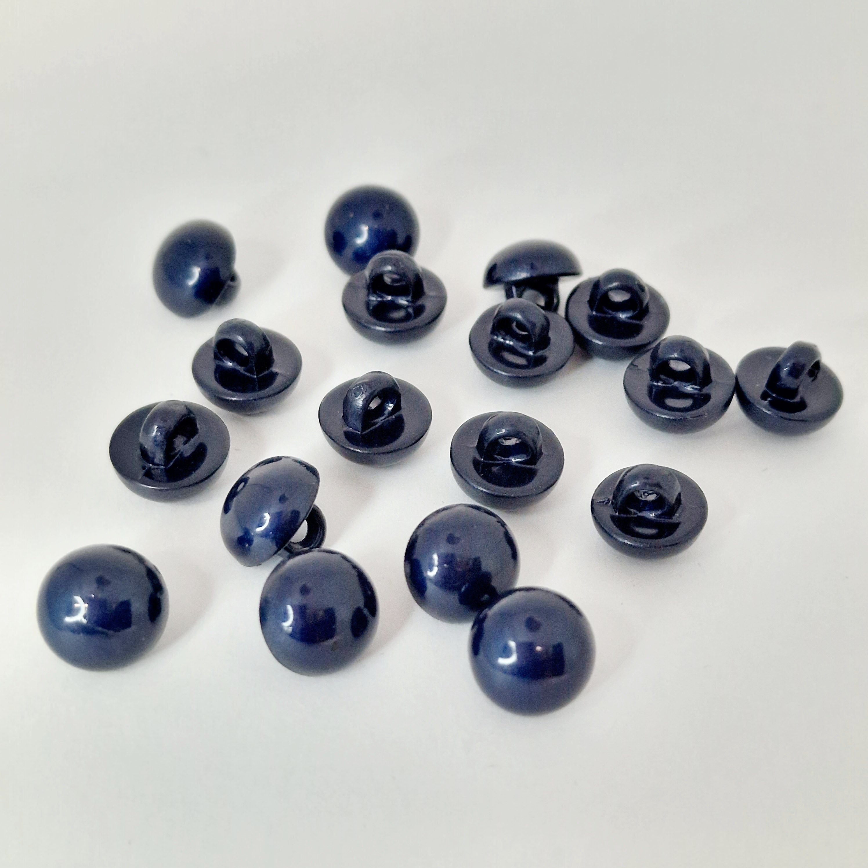MajorCrafts 24pcs 11mm Navy Blue High-Grade Acrylic Small Round Sewing Mushroom Shank Buttons