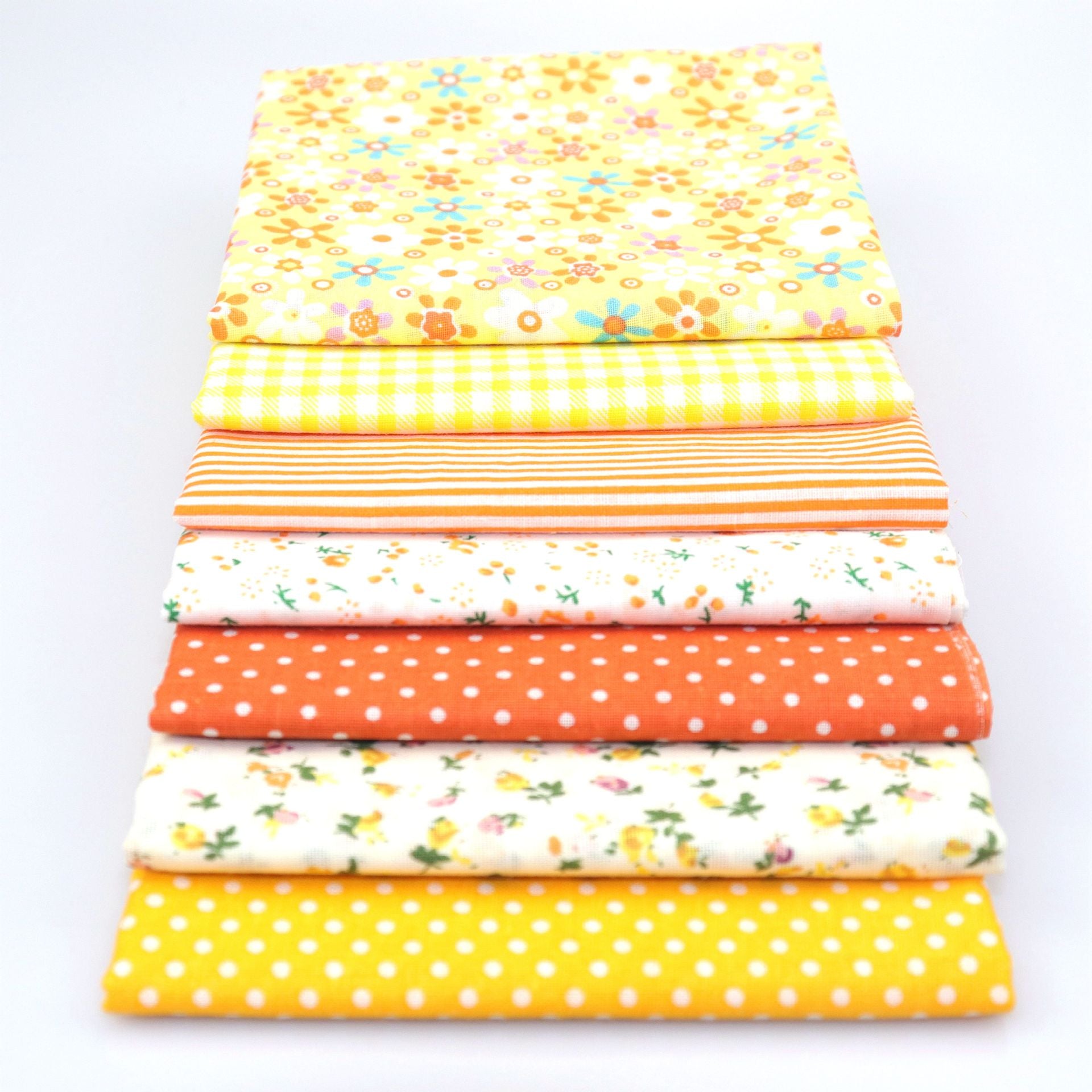 MajorCrafts 7pcs of 50cm x 50cm Mixed Yellow Orange Theme Cotton Fabric Patchwork Squares